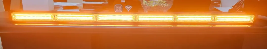 Barra Led Panorámica Strobo Emergencia Amarillo 6 Tacos 88.7cm Ambar · imagen 2