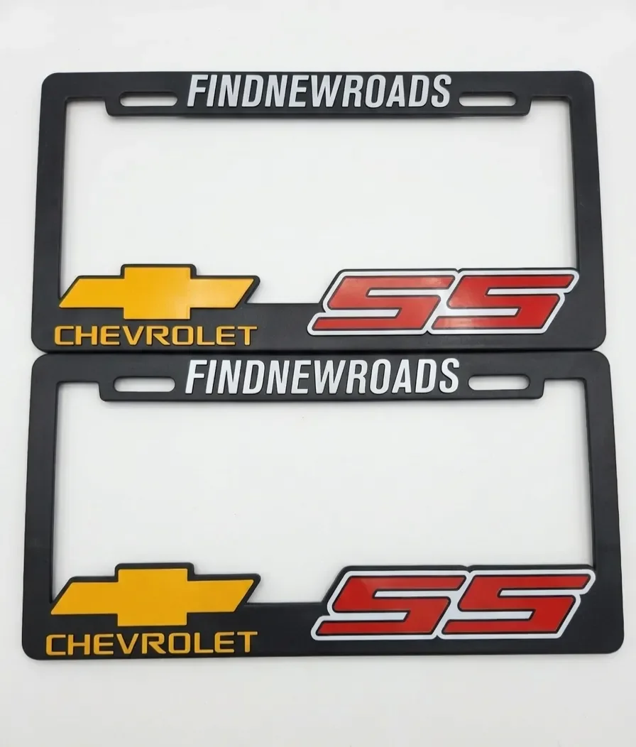Par de Porta Placas Marco Chevrolet SS Sin Tornillo
